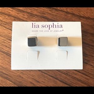 Lia Sophia Square Box earrings
